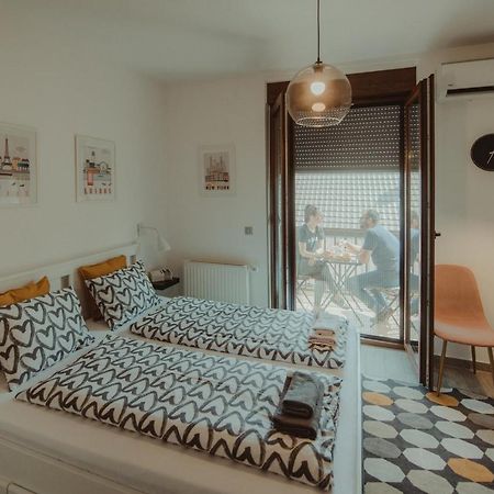 Studio Apartman Centar Ðakovo Exterior foto